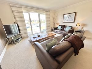 Photo 5- click for photo gallery